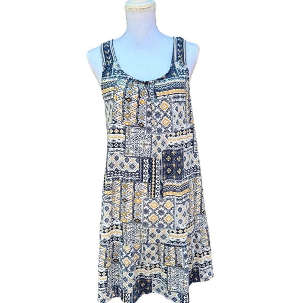 Absolutely Famous Dress (NWOT) Never worn.